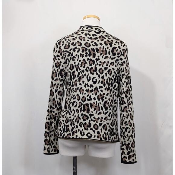 Chico's Cardigan Sweater Convertible Animal Print Zip Off Misses Size 0 S New - Picture 7 of 11